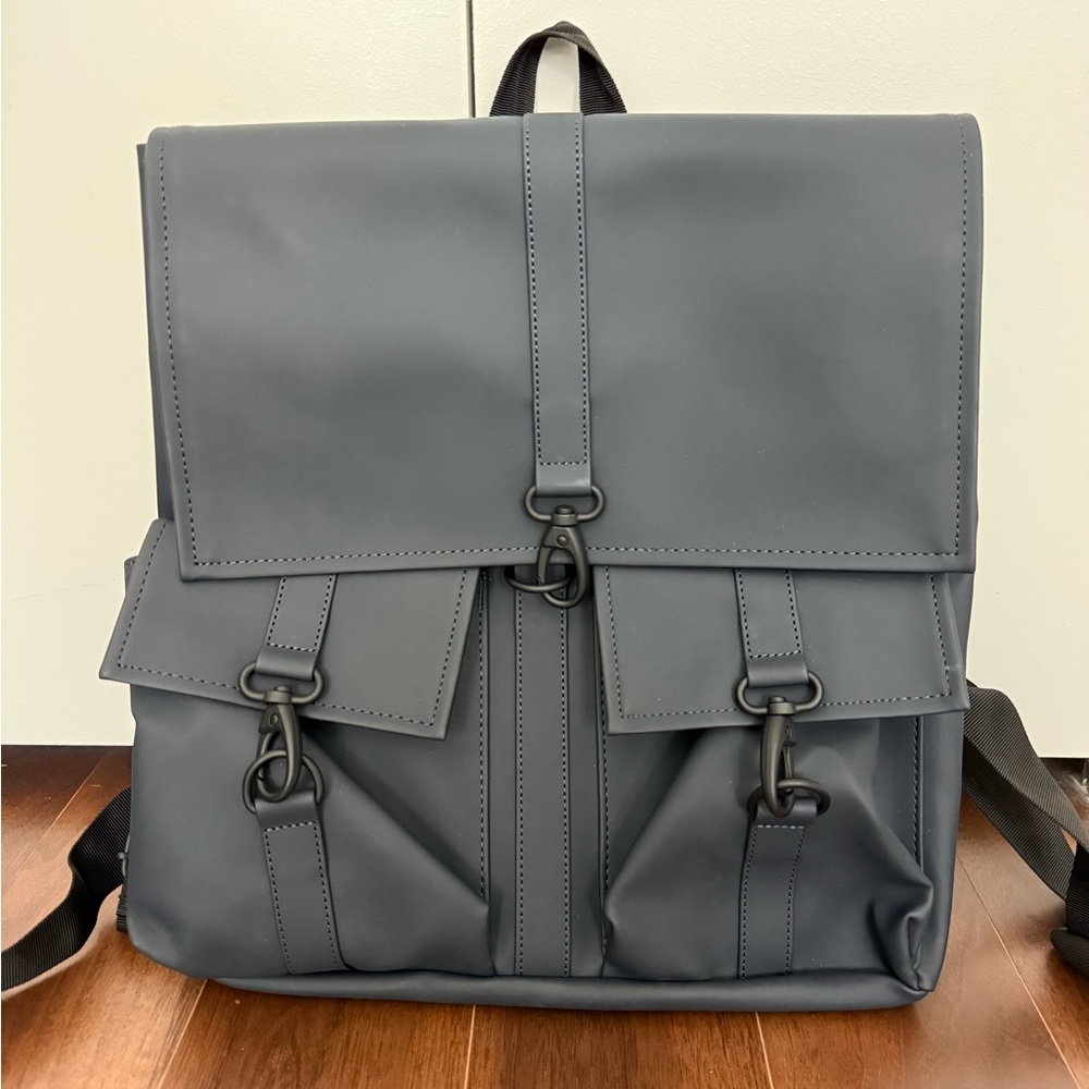 Classic RAINS Waterproof BackPack (LIKE NEW)